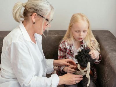 pexels-mikhail-nilov-8307538